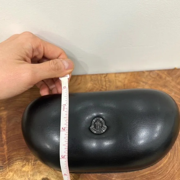 Moncler Black leather sunglasses Case - Picture 10 of 11